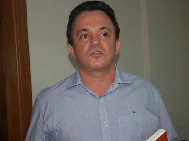  Vander diz preparar campanha profissional para vencer em Campo Grande