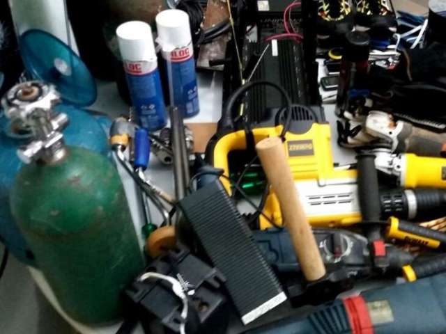 Suspeitos de furto a ag&ecirc;ncia do BB tinham R$ 100 mil em equipamentos