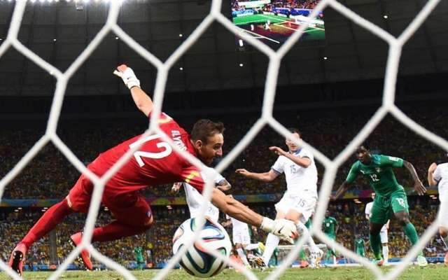 Com gol no &uacute;ltimo minuto, Gr&ecirc;cia vence Costa do Marfim e se classifica 