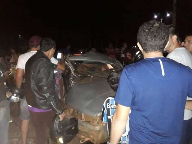 Dois acidentes em rodovias estaduais matam seis pessoas