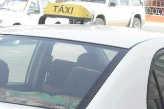 Serviço de táxi na Capital está concentrado nas mãos de poucas famílias (Foto: arquivo)