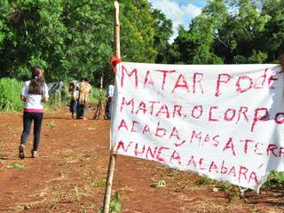 Acampamento foi atacado e líder indígena está desaparecido. (Foto: João Garrigó)