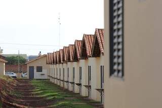 Casas do Residencial Campina Verde II, entregue hoje pelo governador (Foto: Chico Ribeiro/Divulgação)