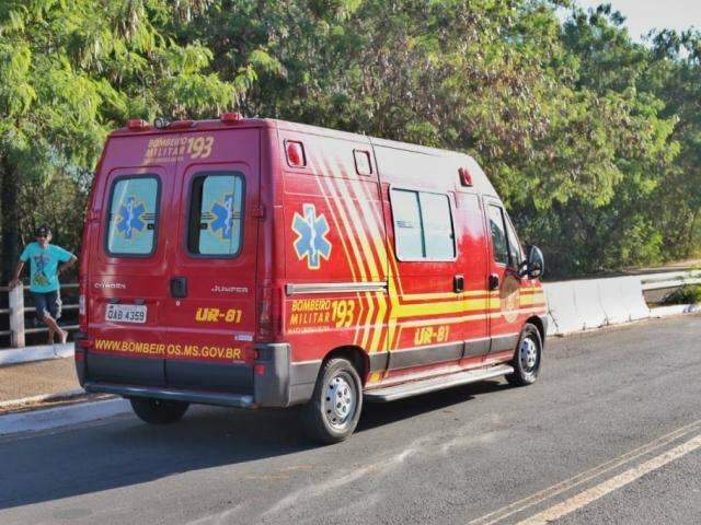 Alerta de crian&ccedil;as ajuda a resgatar homem que caiu em c&oacute;rrego no Aeroporto