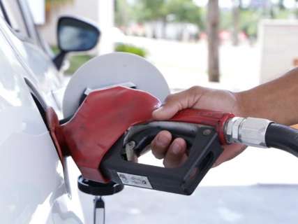 Litro da gasolina fecha a semana com média de R$ 4,17 em MS