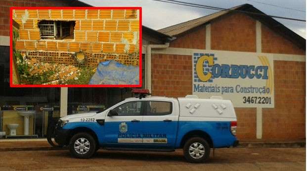 Bandidos fazem buraco em parede e levam R$ 10 mil em ferramentas 