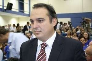 Gilmar Olarte autoriza licença de 15 dias para seu secretário de Governo