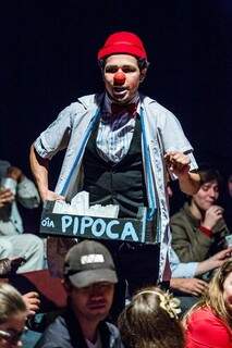 Thiago durante a apresentação da peça. (Foto: Divulgação)