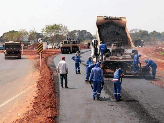 Constru&ccedil;&atilde;o de &uacute;ltima rotat&oacute;ria do macroanel depende de &oacute;rg&atilde;os federais