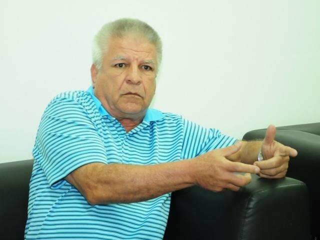 Edil desiste de disputar presid&ecirc;ncia da C&acirc;mara e apoiar&aacute; M&aacute;rio C&eacute;sar