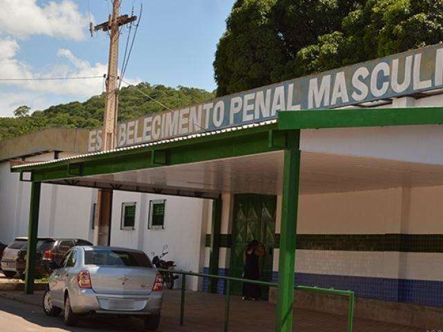 Depois de surto, detento &eacute; encontrado morto em cela