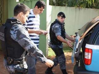 Sidlei Alves, no dia em que foi preso pela Operação Câmara Secreta (Foto: Arquivo)