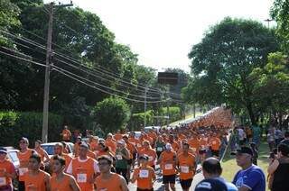 Meia-maratona realizada pelo sexto ano consecutivo reuniu participantes de várias partes do mundo. (Fotos: Alcides Neto)