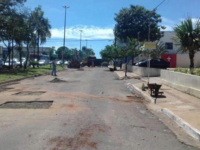 Prefeitura quer ampliar para 30 as equipes de tapa-buraco nas ruas da cidade