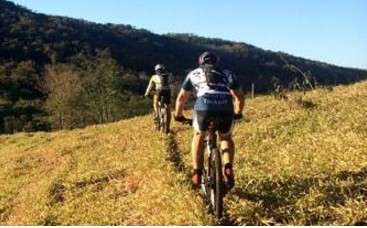 Ciclista passa mal por desidrata&ccedil;&atilde;o em competi&ccedil;&atilde;o e vai parar no CTI