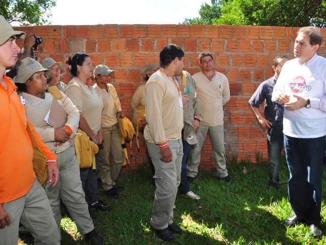 Em bairro alvo de mutir&atilde;o, moradores defendem conscientiza&ccedil;&atilde;o