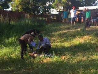 H&aacute; dois anos, homem alvo de 6 tiros sobreviveu a atentado com o filho