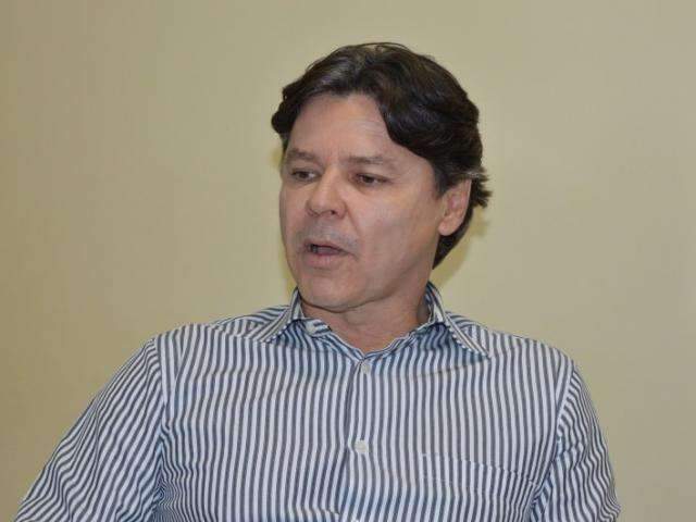 Paulo Duarte encosta em Ruiter e acirra disputa eleitoral em Corumb&aacute;