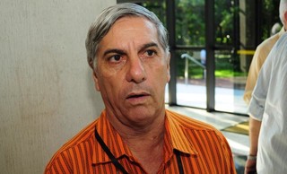 Em Aparecida do Taboado, André Alves Ferreira admite que deixa uma dívida de mais ou menos R$ 1,2 milhões (Foto: Rodrigo Pazinato)