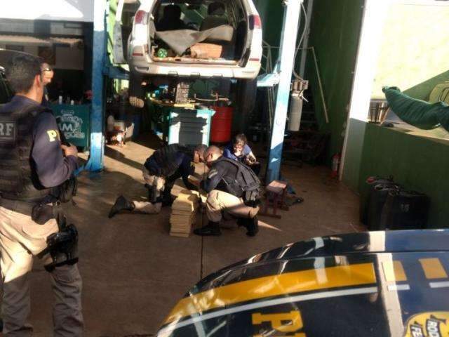 Homem &eacute; preso em flagrante com 50 kg de coca&iacute;na que seriam levados para SP
