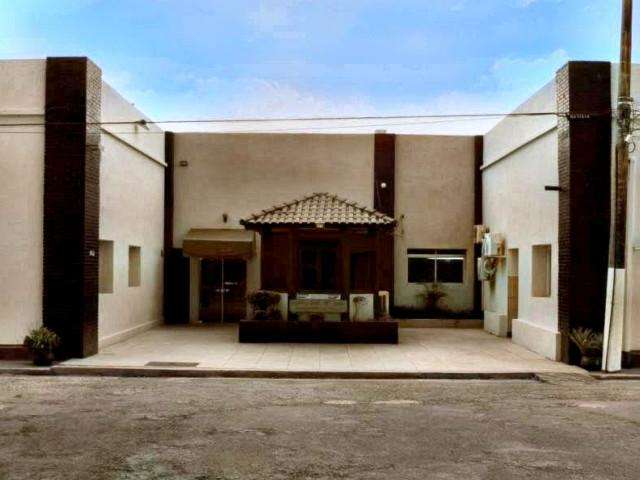 Paciente que denunciou m&eacute;dico por cobrar cirurgia &eacute; internada com dores