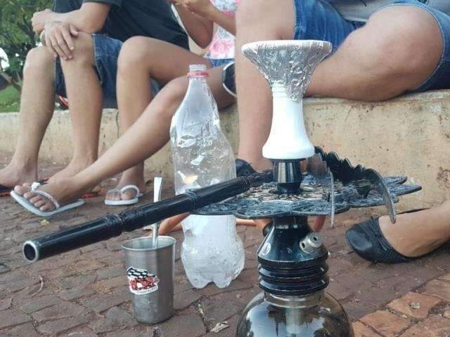 C&acirc;mara pro&iacute;be consumo de narguil&eacute; em locais p&uacute;blicos de munic&iacute;pio 