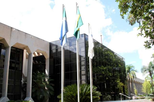 TCE  vai pagar R$ 21 milh&otilde;es a empresa de Goi&acirc;nia por apoio t&eacute;cnico 