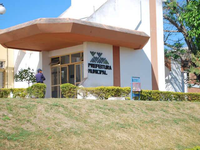  Empres&aacute;rio preso fornecia merenda e rem&eacute;dios para prefeitura de Lad&aacute;rio 