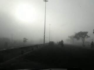 Nevoeiro cancela voo e lota saguão do Aeroporto de Campo Grande