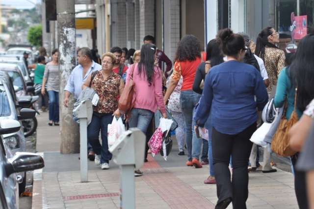 &Oacute;rg&atilde;os p&uacute;blicos n&atilde;o funcionam, mas shoppings estar&atilde;o abertos no feriad&atilde;o