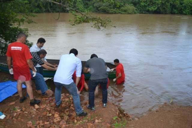 Pescador localiza no Rio Vacaria corpo de menina desaparecida desde domingo