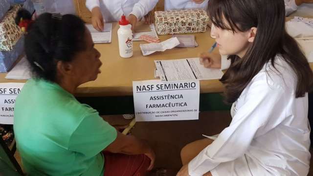 Farm&aacute;cia Cl&iacute;nica passar&aacute; a atender em 22 unidades, anuncia prefeitura