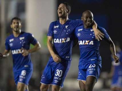 Cruzeiro elimina o Vasco da Libertadores com goleada de 4 a 0 