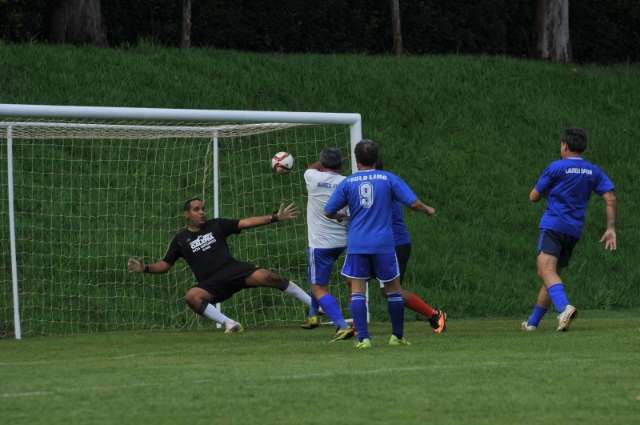 Copa da Madrugada do R&aacute;dio Clube come&ccedil;a com 14 gols em cinco jogos