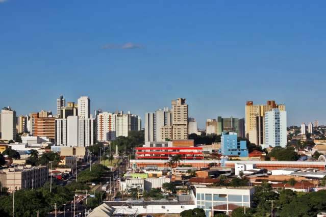 Umidade do ar fica abaixo dos 30% e as temperaturas atingem 34ºC em MS