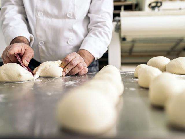&quot;Sobe e desce&quot; do d&oacute;lar impacta do pre&ccedil;o do p&atilde;o &agrave; produ&ccedil;&atilde;o agr&iacute;cola