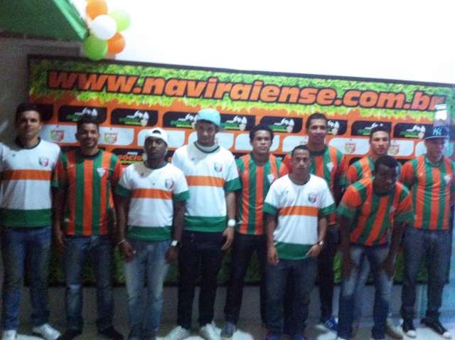 Naviraiense inaugura loja oficial, apresenta uniformes e s&oacute;cio torcedor