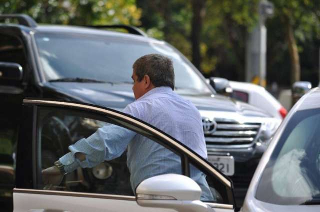 Reinaldo se encontra com presidente do TCE em reuni&atilde;o misteriosa