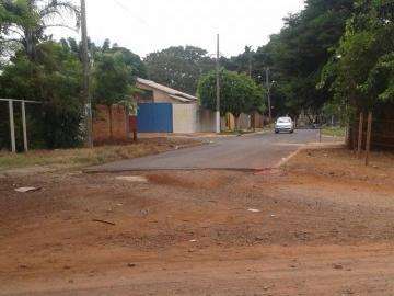 Linha de &ocirc;nibus sem asfalto gera indigna&ccedil;&atilde;o aos moradores da Vila Nh&aacute; Nh&aacute; 