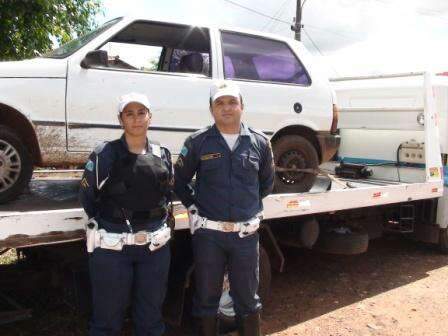  Ap&oacute;s persegui&ccedil;&atilde;o, pol&iacute;cia prende condutor e ve&iacute;culo furtado na Capital