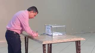 Romualdo Diniz Salgado Junior é candidato apoiado pela atual presidente da Aced (Foto: Divulgação)