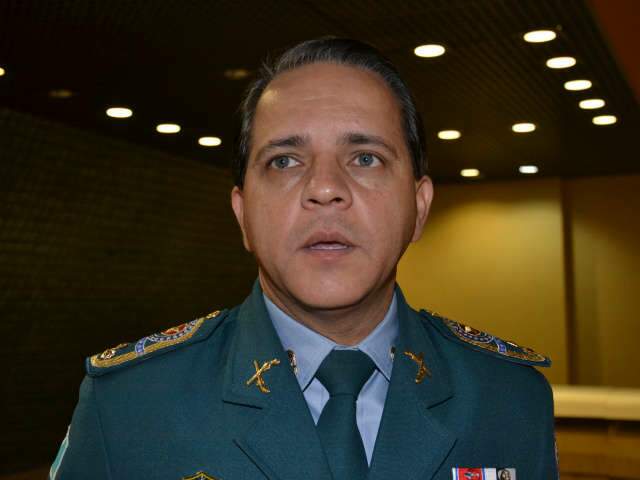  Para autoridades, morte de bandidos &eacute; resposta &quot;adequada e eficiente&quot;