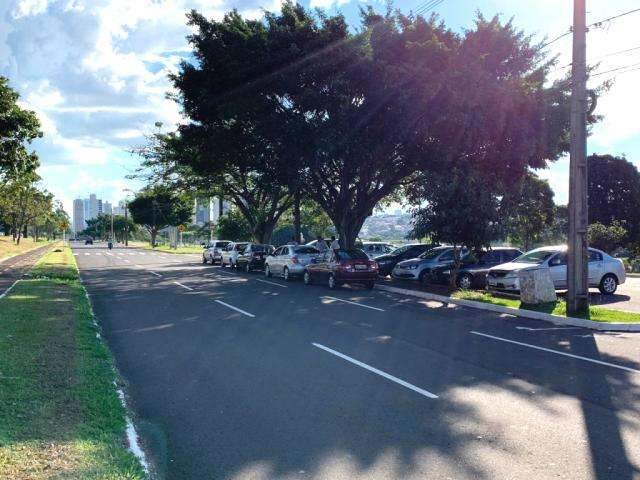 Protesto de motoristas da Uber tem pouca ades&atilde;o em Campo Grande