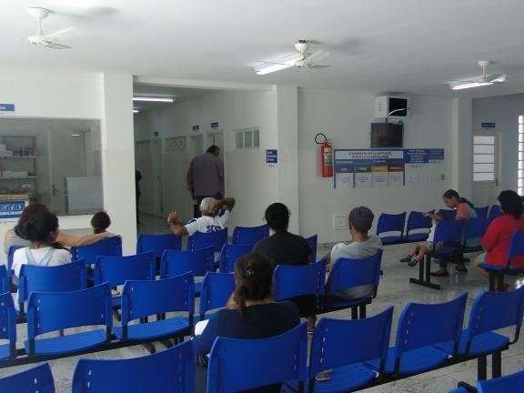 Hor&aacute;rio estendido em 12 postos de sa&uacute;de passa a valer nesta segunda