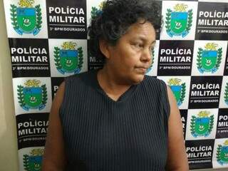 Mulher de 51 anos &eacute; presa ap&oacute;s transformar casa em &ldquo;boca&rdquo; de drogas