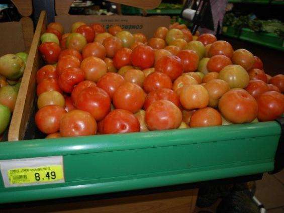 Tomate tem alta de 15,45% e contribui para aumento da cesta b&aacute;sica em janeiro