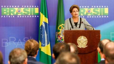 Em discurso sobre manifestações, Dilma diz que País está mais forte que nunca 