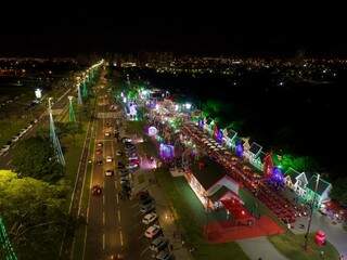 Vista aérea da Cidade do Natal, à direita, ao lado da Avenida Afonso Pena. (Foto: Fly Drone).