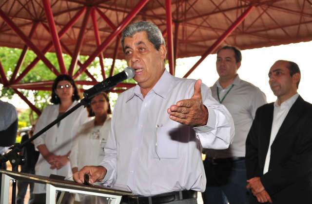  &ldquo;Claro&rdquo; que aumento do imposto vai ampliar contrabando de cigarro, diz Andr&eacute;