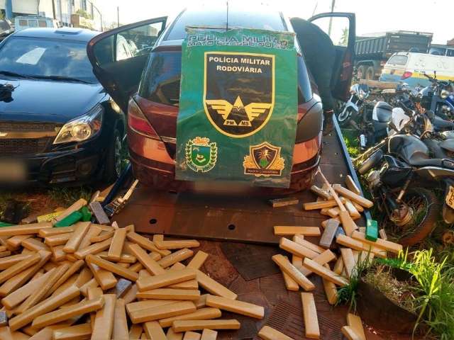 Carro com quase meia tonelada de maconha &eacute; apreendido na MS-164